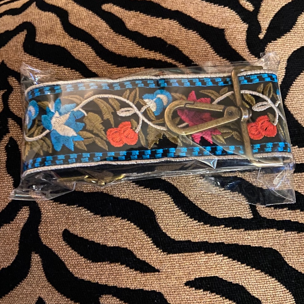 Purse/guitar strap New
